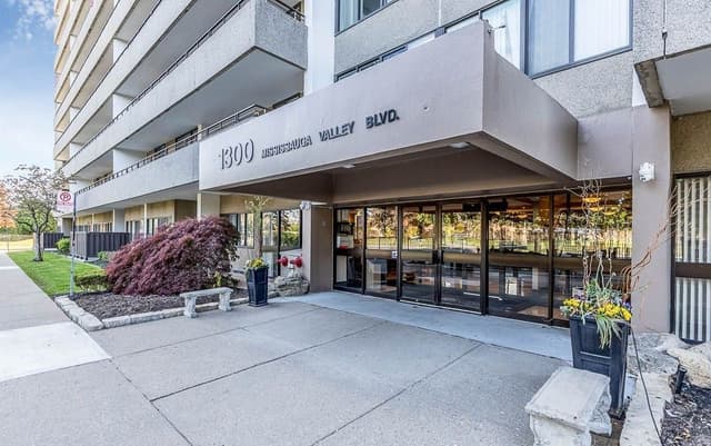 1300 Mississauga Valley Blvd. 305 Mississauga On L5a 3s8