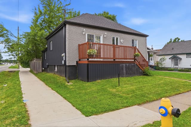 24 Alexandra Blvd. St Catharines On L2p 1j7