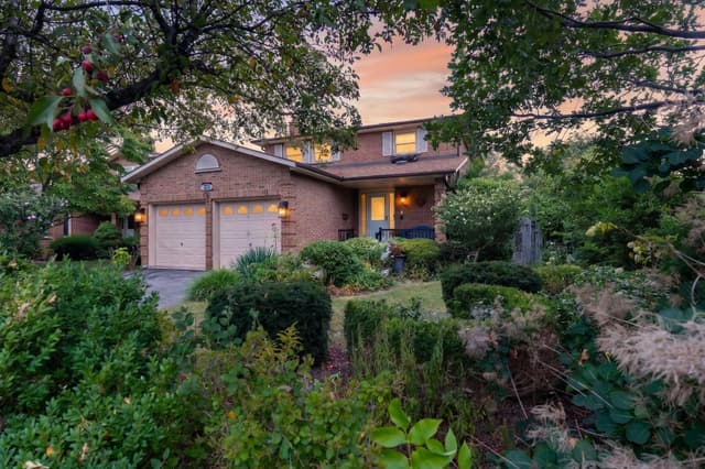 1191 Carlo Ct. Mississauga On L4w 3n6