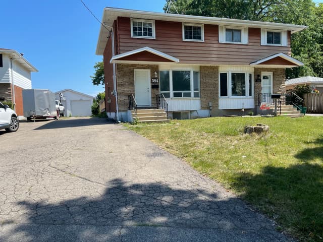 594 Bunting Rd. St Catharines On L2m 2z8