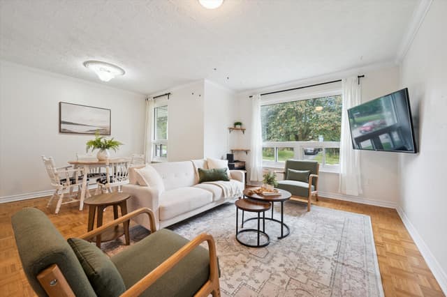 29 Mcilwraith Cres. Guelph On N1e 6j4