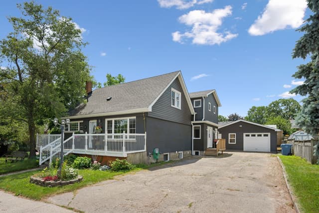 8 Rosewood Ave. Guelph On N1h 5z9