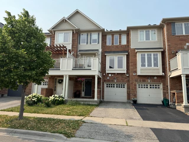 829 Fowles Ct. Milton On L9t 0z6
