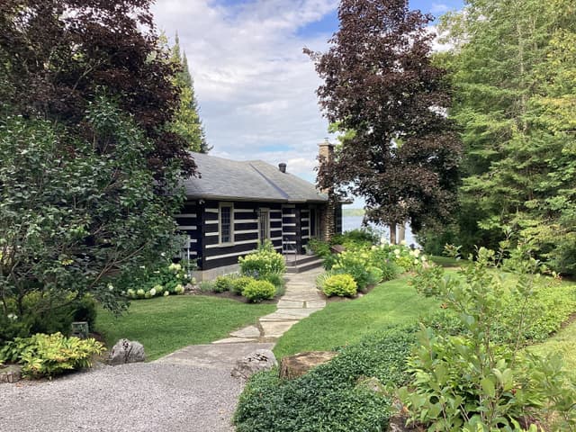 2933 Ayotte's Point Ln. Selwyn On K0l 2h0