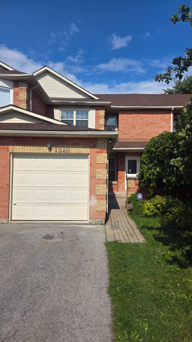 1329 Montclair Dr. Oakville On L6h 1z3