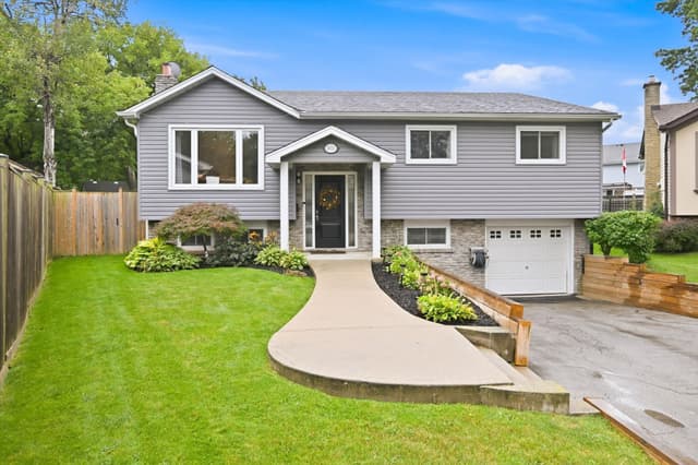 2372 Cayuga Ct. Burlington On L7p 3l5