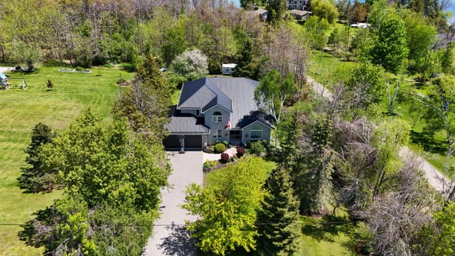 609 Brick Rd. Selwyn On K0l 1t0
