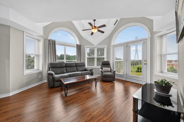 208 Silvercreek Pkwy. N 307 Guelph On N1h 8h2