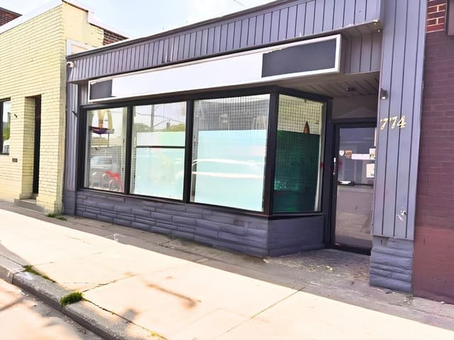 774 Barton St. E Hamilton On L8l 3b1