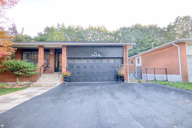 1414 Harmsworth Square Oakville On L6h 3e7