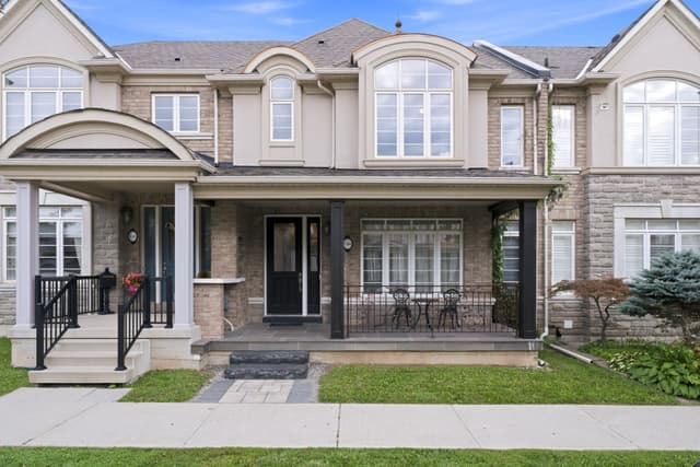 540 Sixteen Mile Dr. Oakville On L6m 0r2
