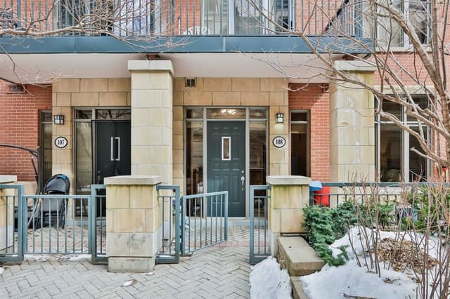 330 Princess Royal Dr. Gv-108 Mississauga On L5b 4m8