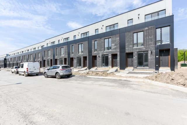 92 Everett Common 92 St Catharines On L2p 0h1