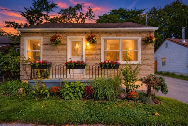 7 Elmwood Ave. St Catharines On L2r 2t5