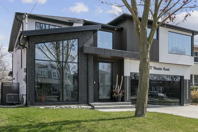 37 Wanita Rd. Mississauga On L5g 1b3