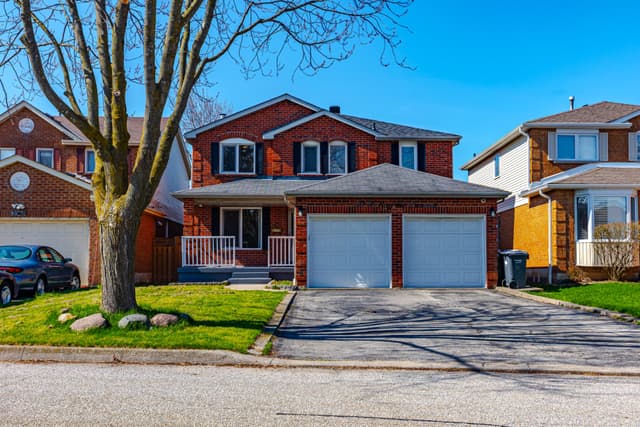 3945 Renfrew Cres. Mississauga On L5l 4j6