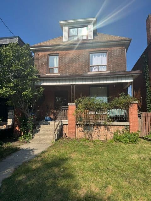 143 Elgin St. Hamilton On L8l 4y1