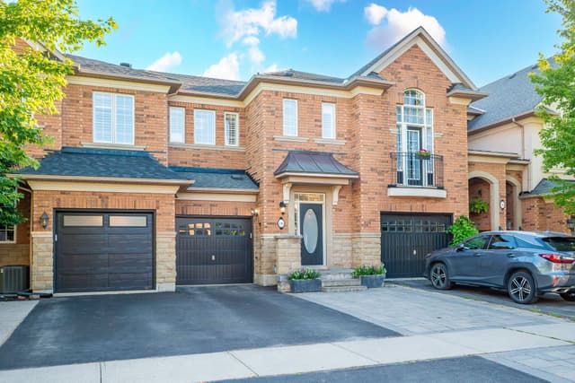 346 Creek Path Ave. Oakville On L6l 6x1