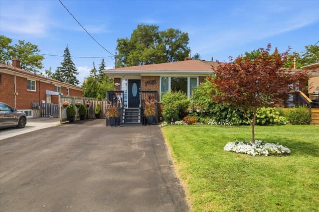 2407 Barclay Rd. Burlington On L7r 2b7