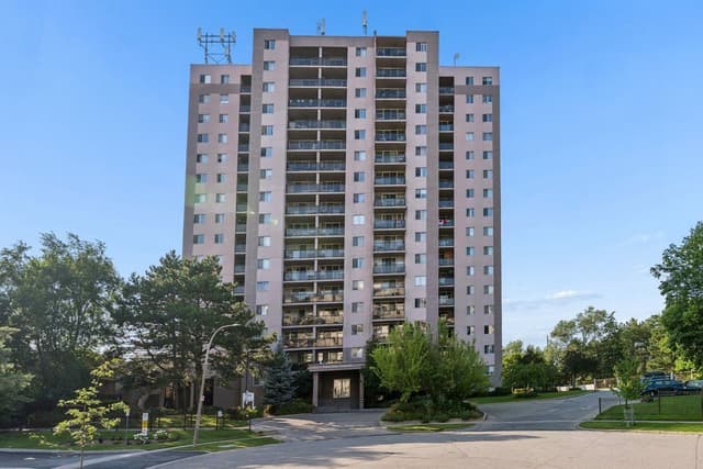 975 Warwick Ct. 1406 Burlington On L7t 3z7