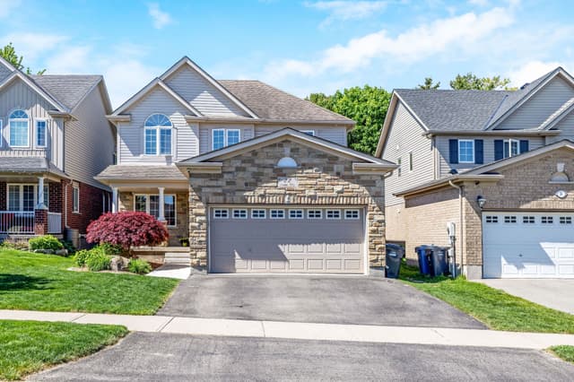 22 Atto Dr. Guelph On N1e 0e4
