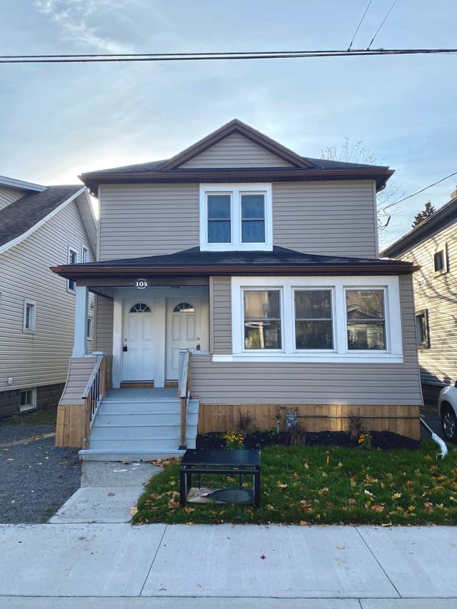 104 Lowell Ave. Upper Level St Catharines On L2r 2e2