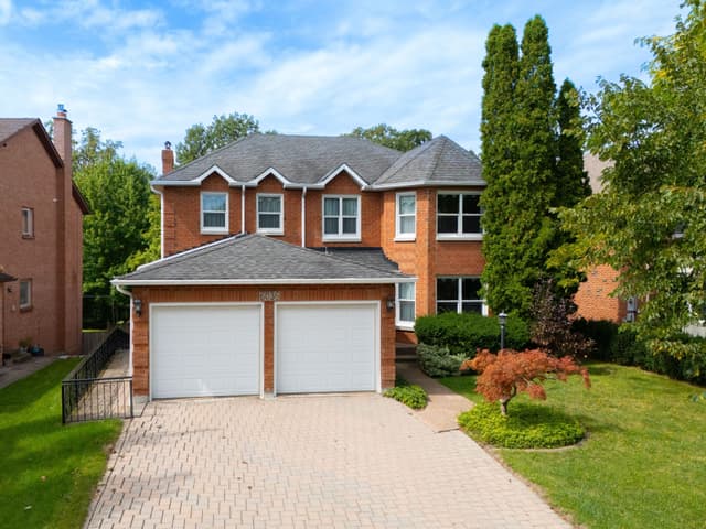 6036 St Ives Way Mississauga On L5n 4m1