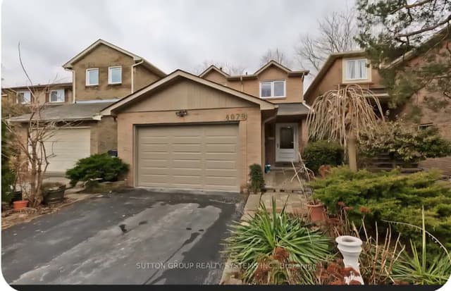 4079 Trapper Cres. (main) Mississauga On L5l 3a7