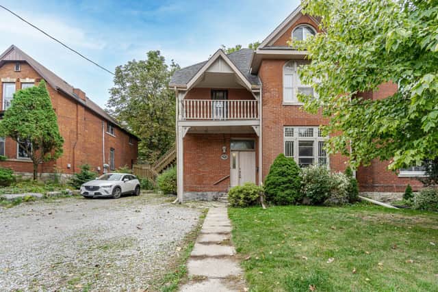 267 Aberdeen Ave. Upper Loft Hamilton On L8p 2r2
