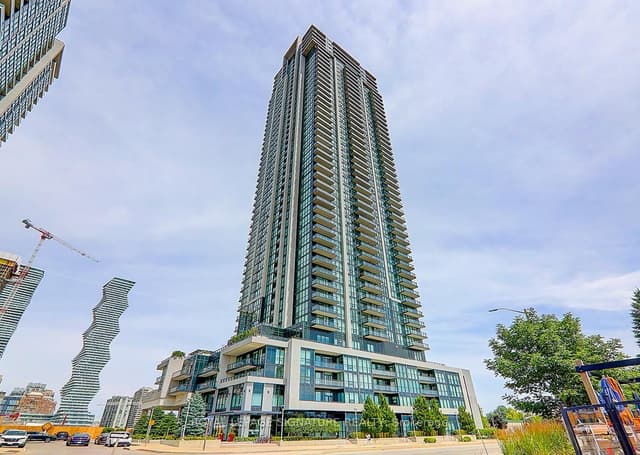 3975 Grand Park Dr. 2807 Mississauga On L5b 0k4