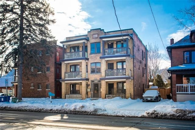 479 Aberdeen Ave. 3 Hamilton On L8p 2s5