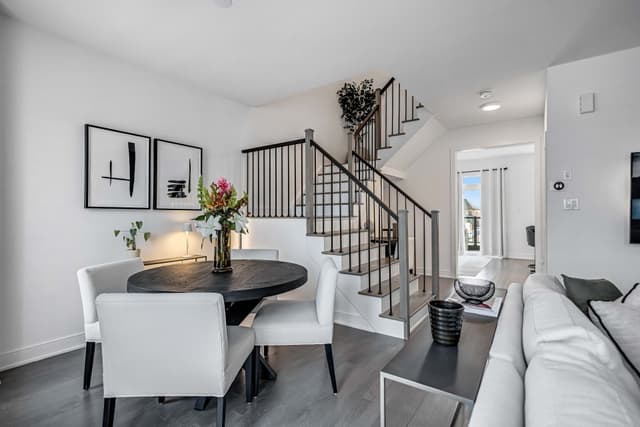 2497 Littlefield Cres. Oakville On L6m 5l9