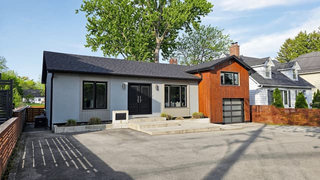 285 Bronte Rd. Oakville On L6l 3c5