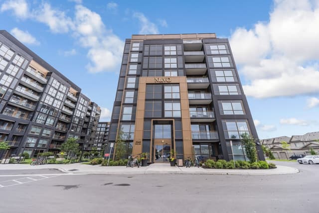 2343 Khalsa Gate 611 Oakville On L6m 5r6
