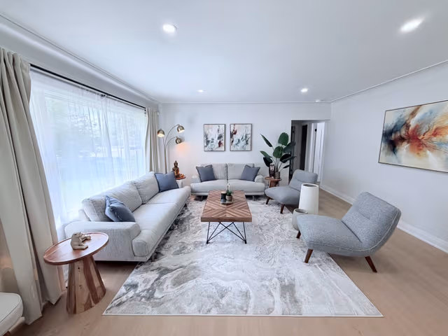 10 Draper Dr. St Catharines On L2n 2y5