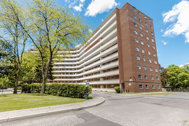 3577 Derry Rd. E 906 Mississauga On L4t 1b3