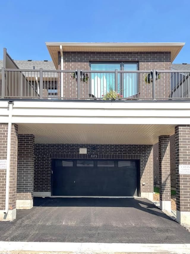 3272 Sixth Line Bedroom A Oakville On L6m 5s9