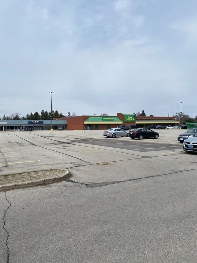 5381 Lakeshore Rd. 5 Burlington On L7l 1c8