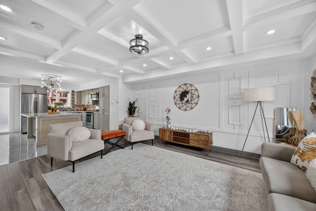 4975 Southampton Dr. 244 Mississauga On L5m 8e1