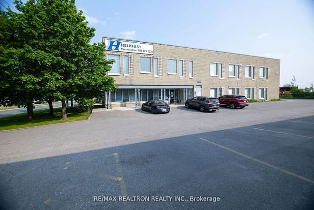 5920 N Atlantic Dr. S Mississauga On L4w 1n6