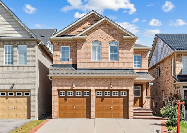4841 Apple Blossom Circle Mississauga On L5v 3c6