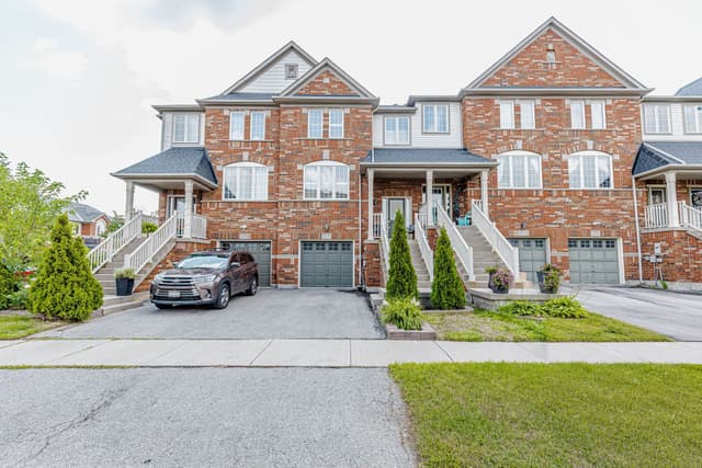 1279 Lamont Cres. Milton On L9t 6w4