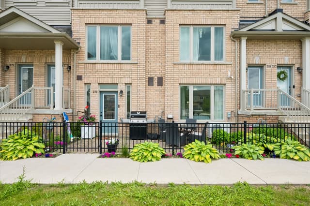279 Law Dr. Guelph On N1e 7e8