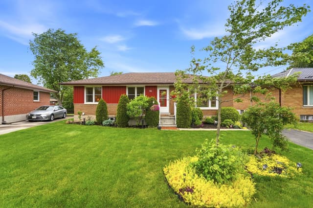 84 Dumbarton St. Guelph On N1e 3t7