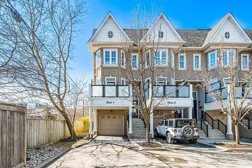 117 Nelson St. 1 Oakville On L6l 3j1