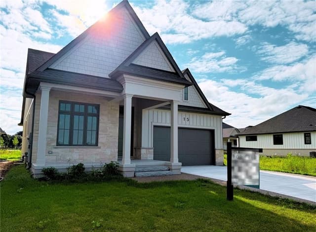 15 Oakley Dr. Niagara-on-the-lake On L0s 1j0