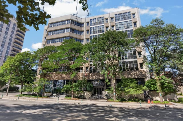 66 Bay St. S Ph10 Hamilton On L8p 4z6