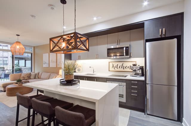 1575 Lakeshore Rd. W Gr45 Mississauga On L5j 0b1
