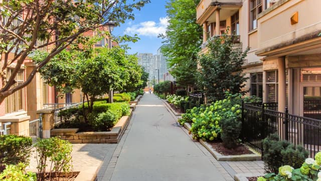320 City Centre Dr. 109 Mississauga On L5b 4p8