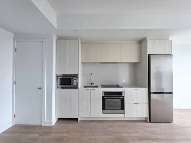 3009 Novar Rd. 1507 Mississauga On L5b 0p9